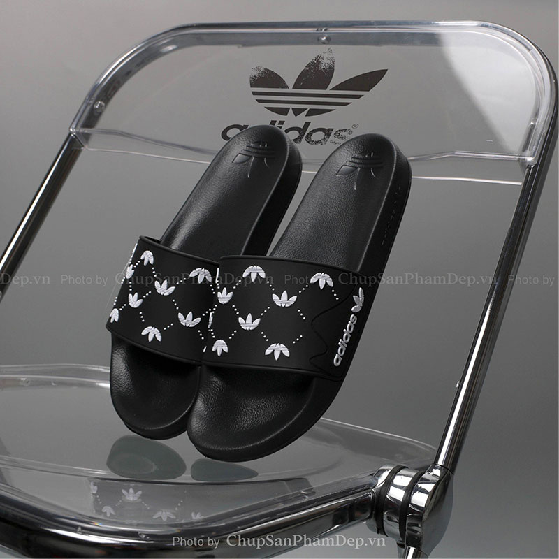 Dép Adidas 3 Lá Nhỏ Phong Cách Năng Động