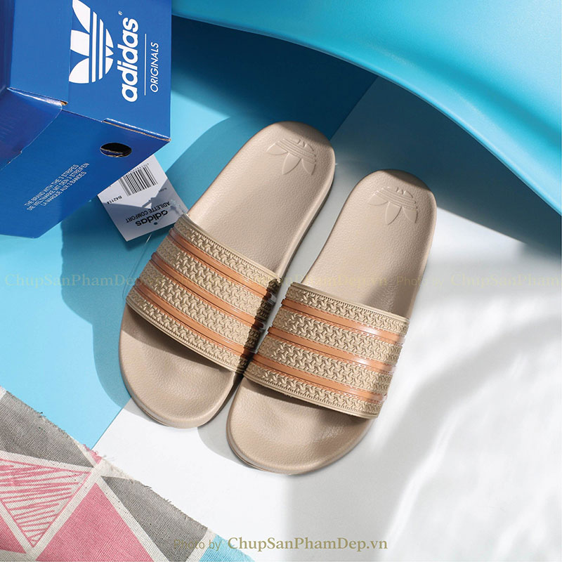 Dép Adidas Adilette Thể Thao Năng Động