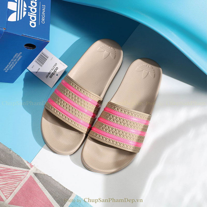 Dép Adidas Adilette Thể Thao Năng Động