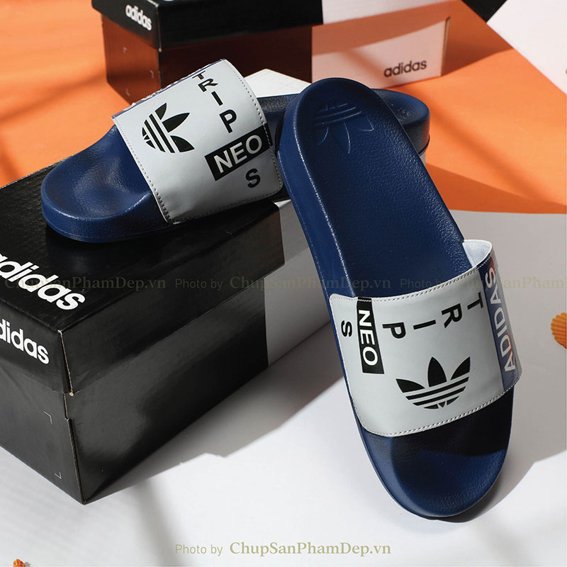 Dép Adidas Logo Phối Họa Tiết Trẻ Trung