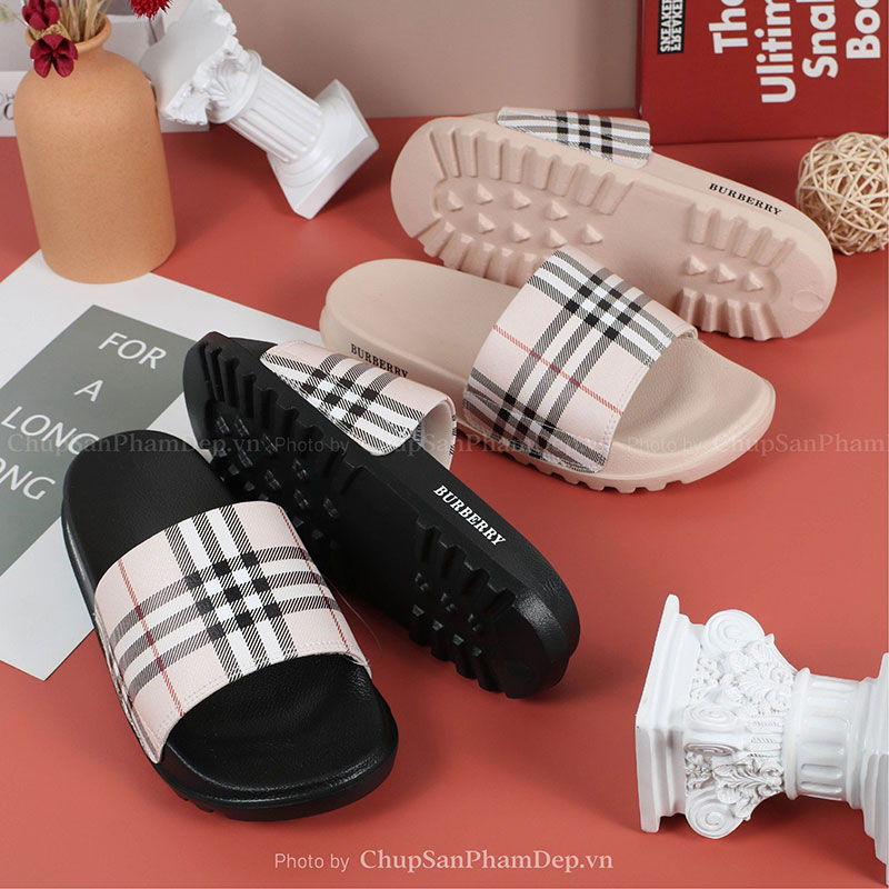 Dép Burberry Cao Cấp Sang Trọng