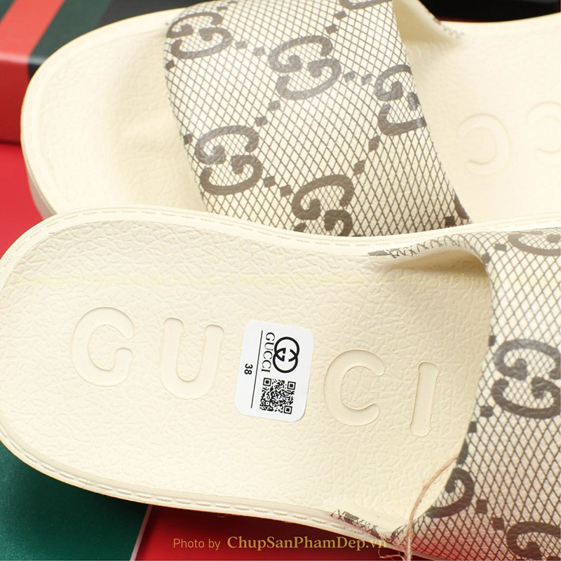 Dép Gucci In 3D Họa Tiết Quai Ngang Sang Chảnh