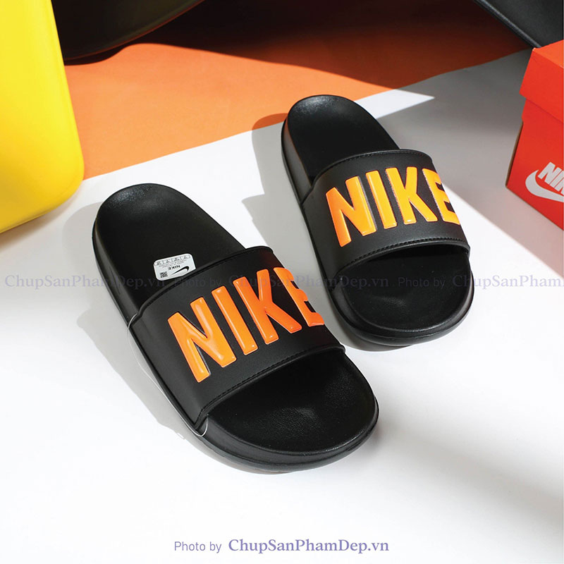 Dép Logo Nike Chữ Màu Hot Trend