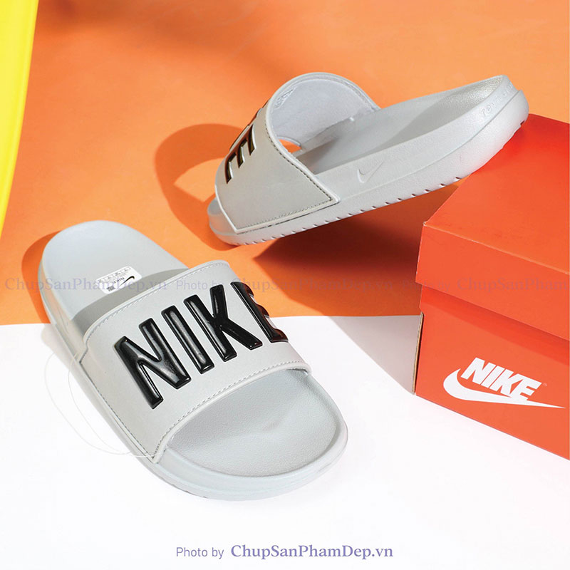 Dép Logo Nike Chữ Màu Hot Trend