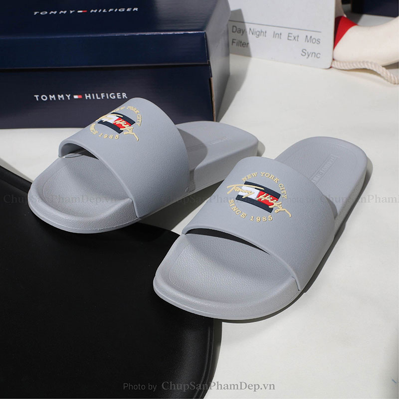 Dép Quai Ngang Tommy Hilfiger Logo Trơn Siêu Hot