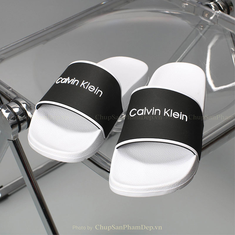 Dép Quai Ngang Trơn Chữ Calvin Klein Sang Trọng