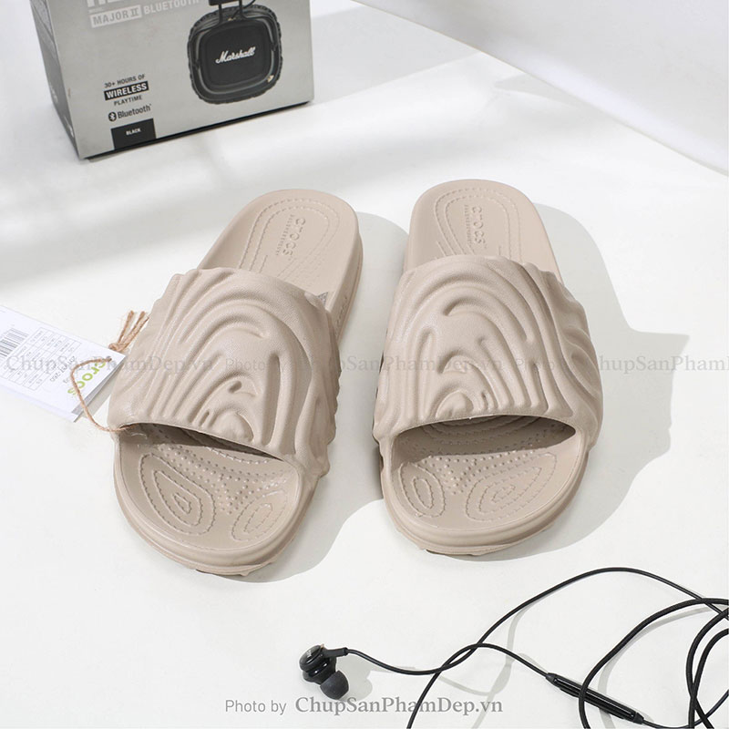 Đúc Crocs Salehe Basic Thời Trang