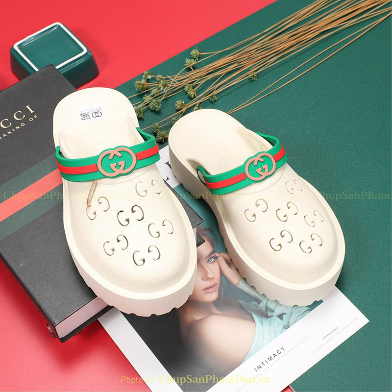 Đúc Gucci Quai Hậu Họa Tiết Tỉ Mỉ Sang Chảnh