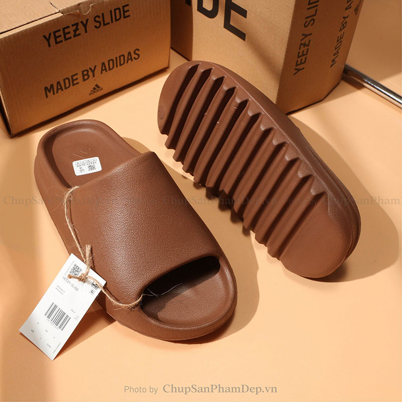 Đúc Yezzy Nhám China From Chuẩn Cao Cấp