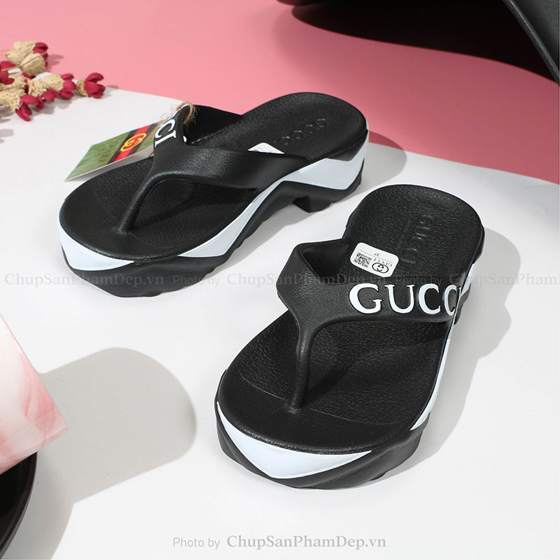 Kẹp Đúc Gucci Phối Viền Màu Sắc Sang Trọng