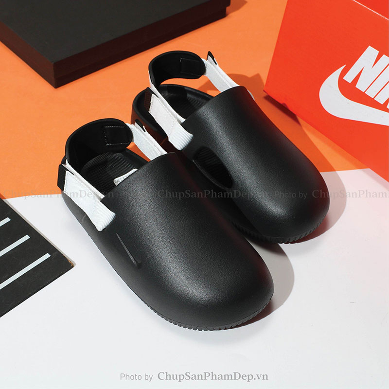 Sục Quai Hậu Nike Calm Thể Thao 