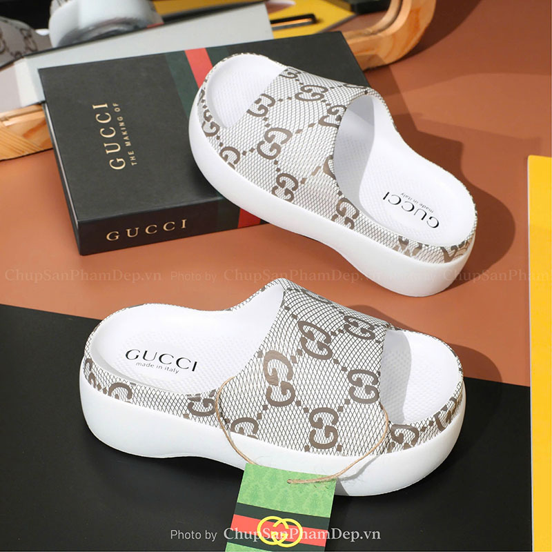 Dép Đúc Họa Tiết Gucci 6P Sang Chảnh