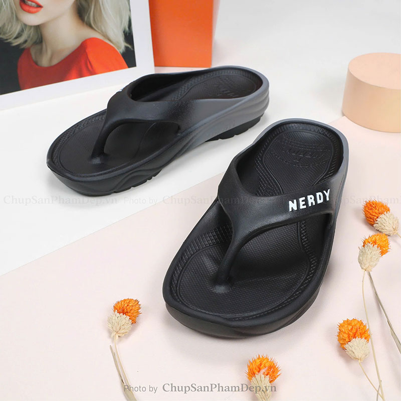 Kẹp Đúc Nerdy Loang Màu Thiết Kế Hot Trend