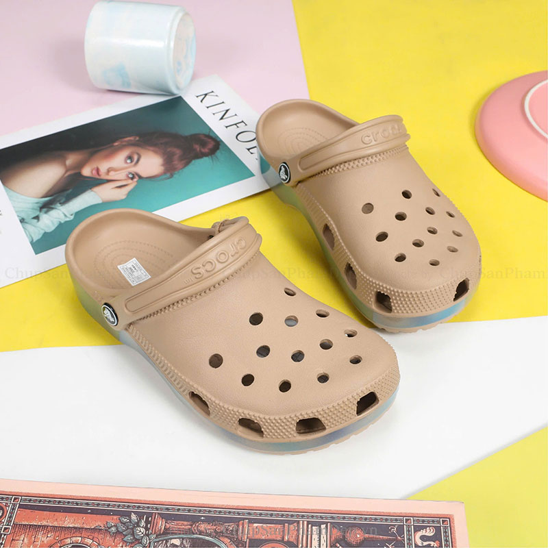 Sục Crocs 4P Đế Loang Màu 3D Cá Tính