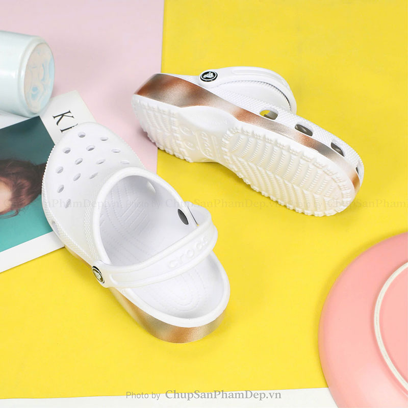 Sục Crocs 4P Đế Loang Màu 3D Cá Tính