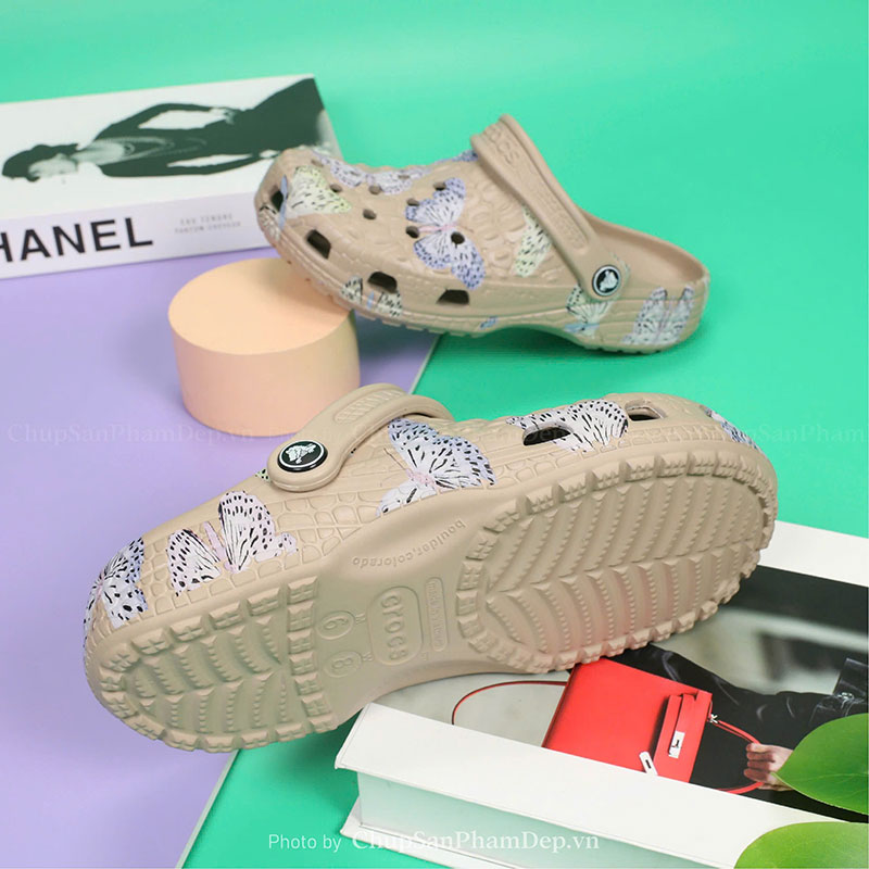 Sục Crocs Butterly 3D Hot Trend