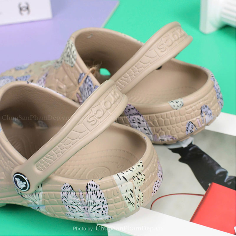 Sục Crocs Butterly 3D Hot Trend