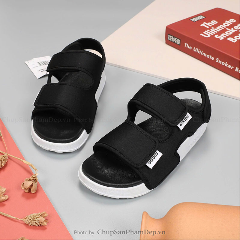 Sandal Adidas 2 Quai Xé Thiết Kế Thể Thao